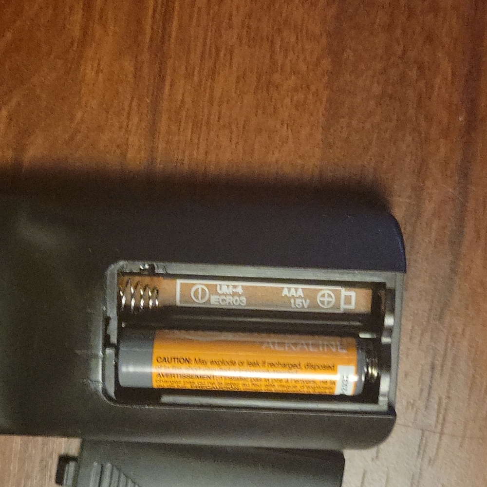 Ge universal remote - Picture 3 of 5